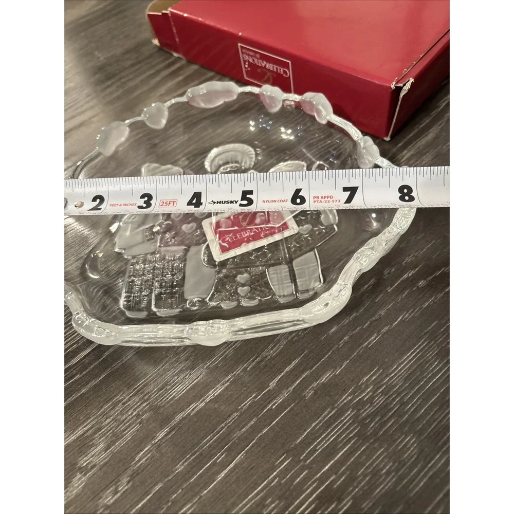 Celebrations by‎ MIKASA Carolers Collection Frosted Snack Candy Sweet Dish Japan